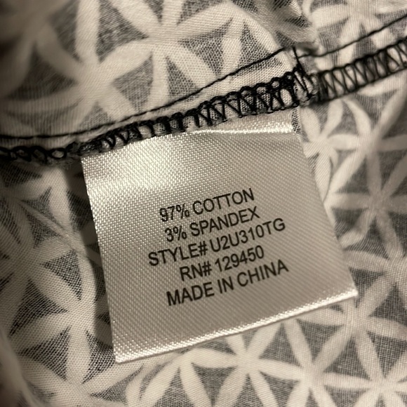 COMO BLACK High/Low Roll Tab Sleeve Button Up Shirt Size M - Picture 4 of 5